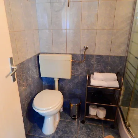 Appartamento Apartman Din
